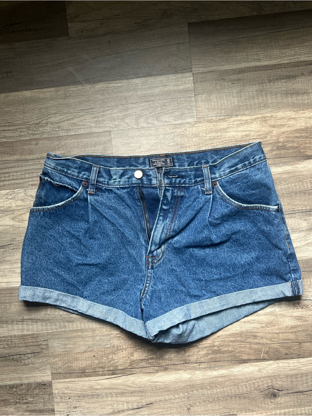 Abercrombie & Fitch Annie High Rise Jean Shorts - Blue size 30